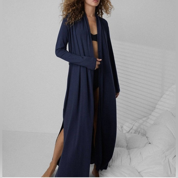 Lunya Cozy Blue Slumberknit Maxi Robe, Small, Like New - Picture 10 of 10